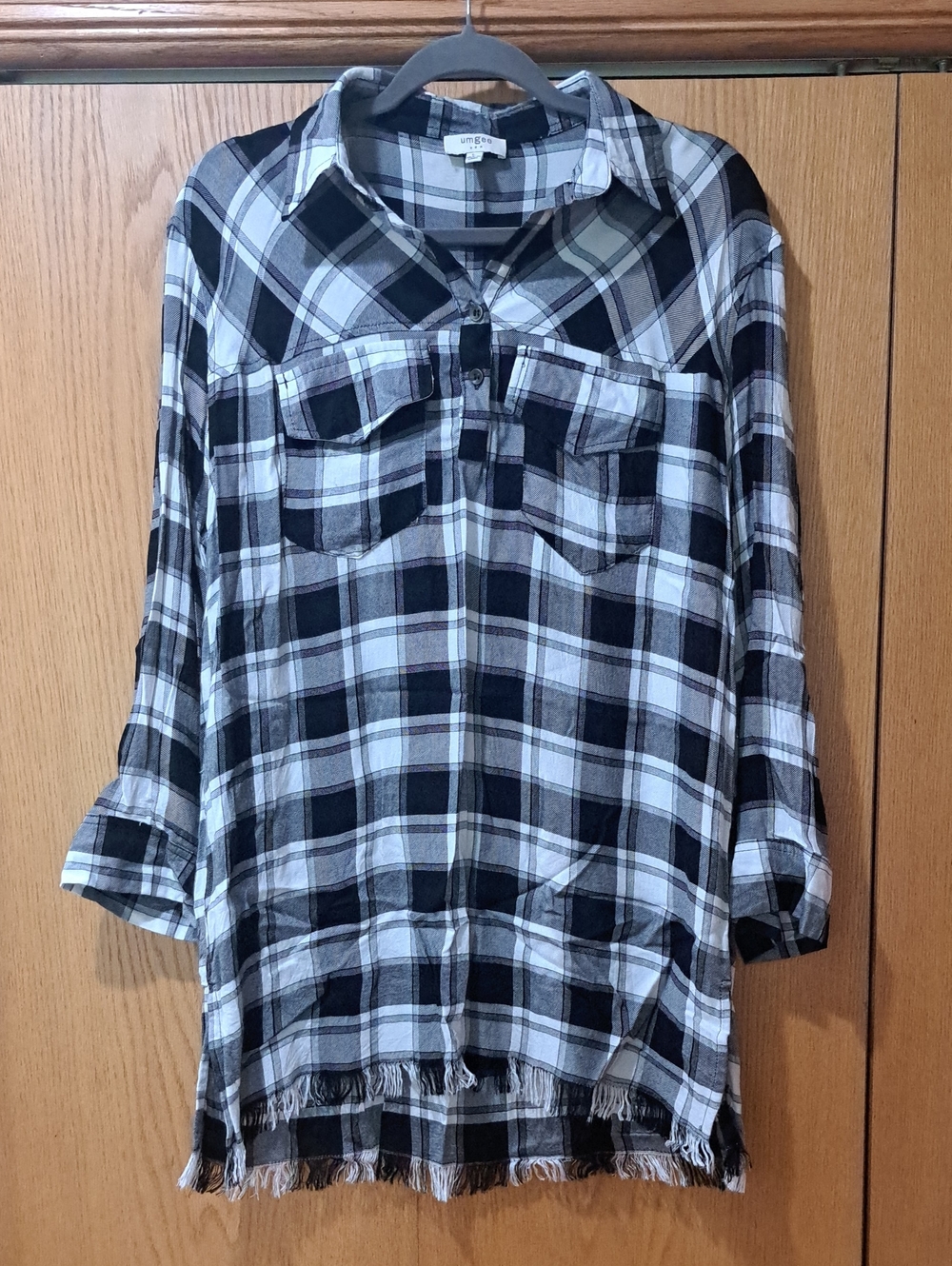 Umgee Black & White Plaid Button-Front Tunic Top With Frayed Hem